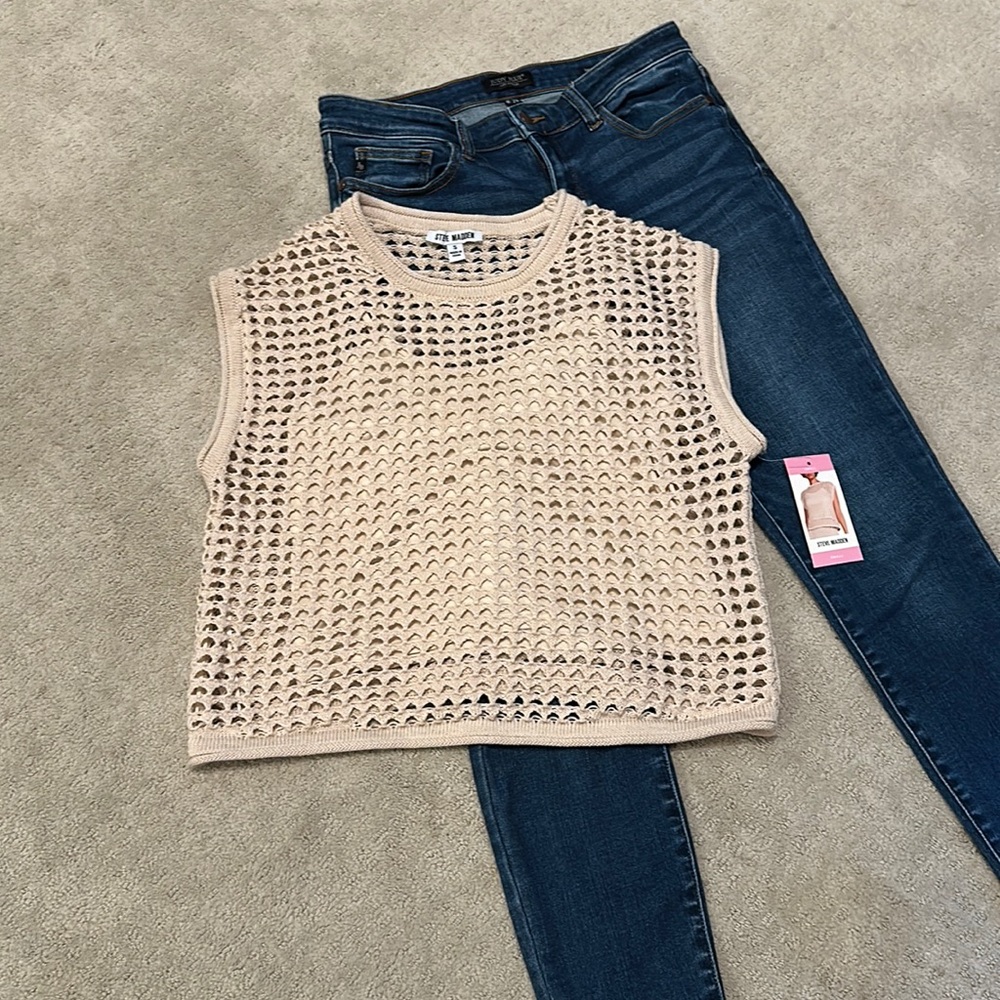 Steve Madden crochet top